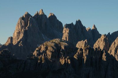 Alpinkletterkurs-Fortgeschrittene-Klettergebiet-in-den-Dolomiten.jpg