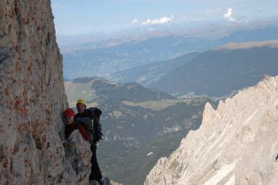 Klettern-Dolomiten-mit-Bergfuehrer.JPG